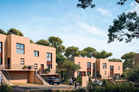 Townhouse à vendre à Begur, Girona, Espagne, 4 chambres, 249 m2 No. 182672 - photo 2