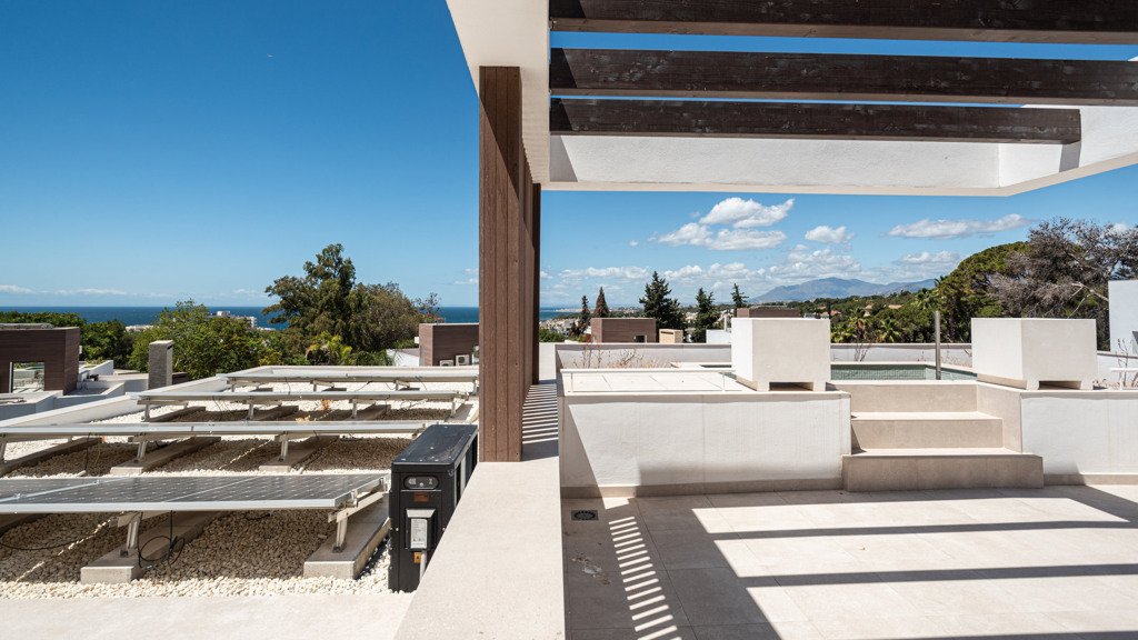 Villa a Marbella, Malaga, Spagna 5 camere da letto, 537 mq. N° 104088