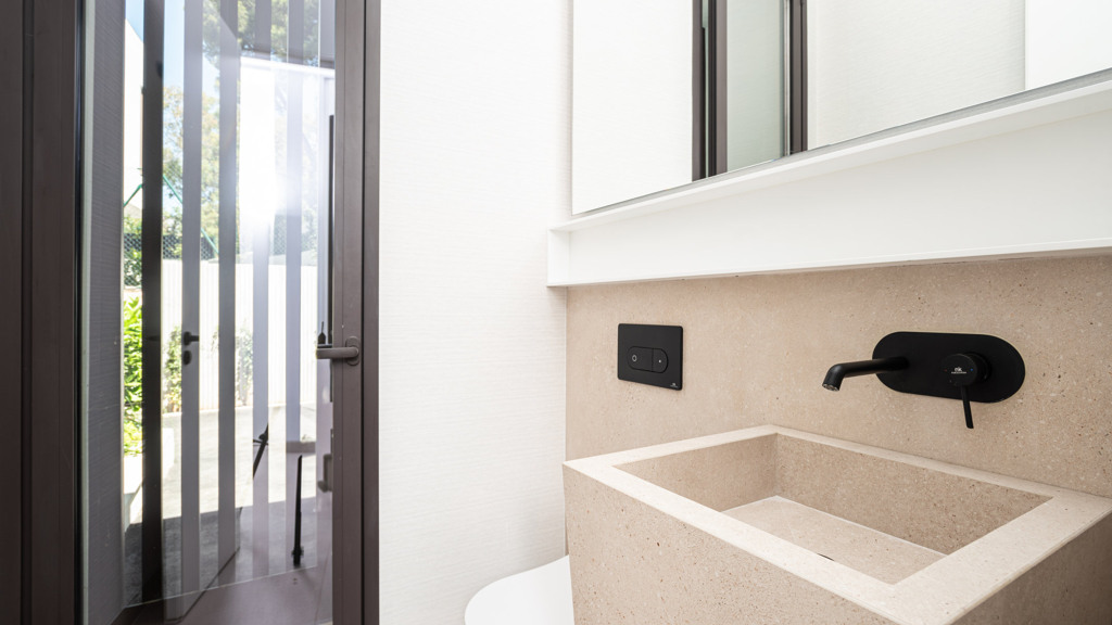 Villa a Marbella, Malaga, Spagna 5 camere da letto, 537 mq. N° 104088