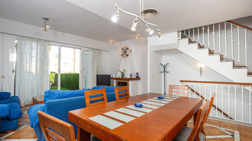 Casa adosada en Marbella, Málaga, España 3 dormitorios, 235 m2 No. 104089