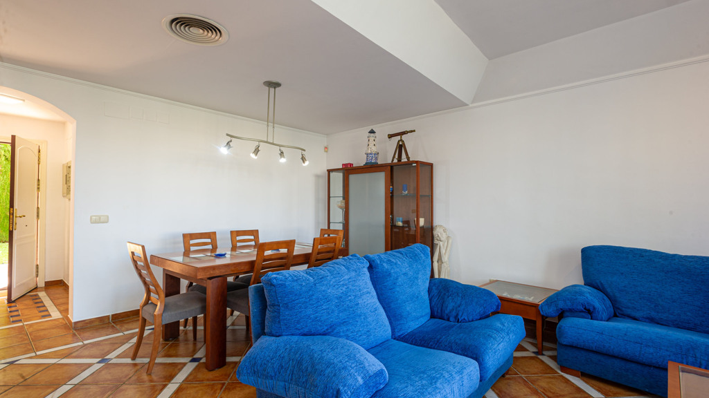 Casa adosada en Marbella, Málaga, España 3 dormitorios, 235 m2 No. 104089