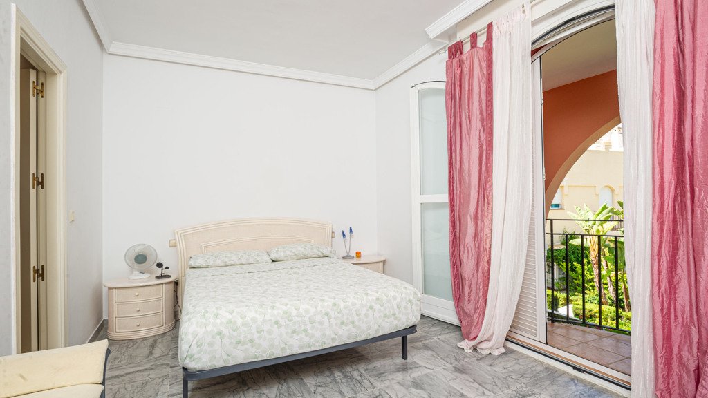 Casa adosada en Marbella, Málaga, España 3 dormitorios, 235 m2 No. 104089