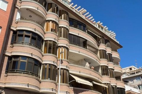 Dzīvoklis Torrevieja, Alicante, Spānijā 3 istabas, 129 m2 Nr. 191717