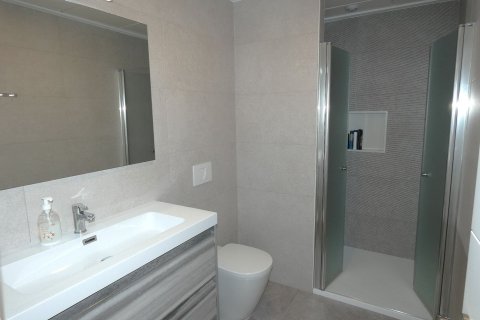 Wohnung zum Verkauf in Torrevieja, Alicante, Spanien 3 Schlafzimmer, 82 m2 Nr. 188913 - Foto 23