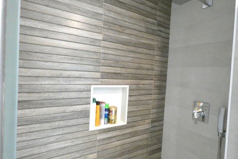 Wohnung zum Verkauf in Torrevieja, Alicante, Spanien 3 Schlafzimmer, 82 m2 Nr. 188913 - Foto 18