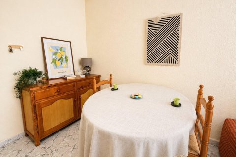 Apartamento en venta en Torrevieja, Alicante, España 2 dormitorios, 60 m2 No. 189239 - foto 6