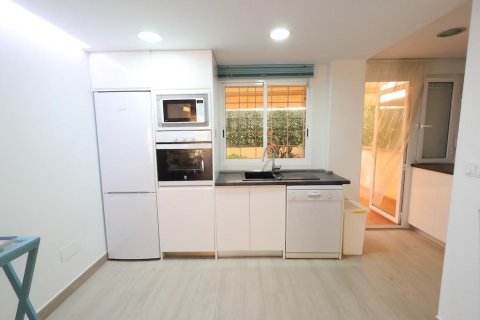 Apartment for sale in Alicante, Spain 3 bedrooms, 101 sq.m. No. 190394 - photo 6