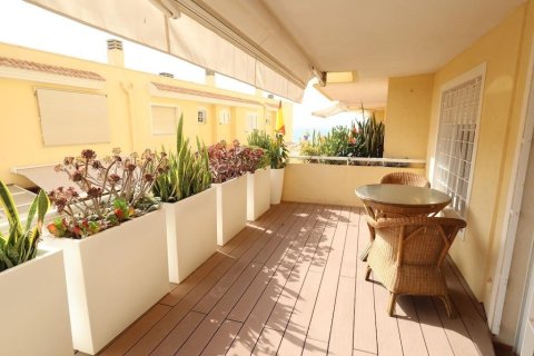 Apartment for sale in Alicante, Spain 3 bedrooms, 101 sq.m. No. 190394 - photo 2