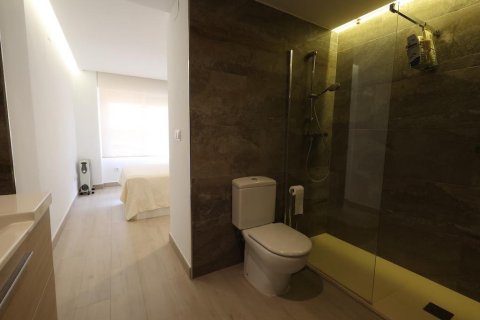 Apartment for sale in Alicante, Spain 3 bedrooms, 101 sq.m. No. 190394 - photo 15