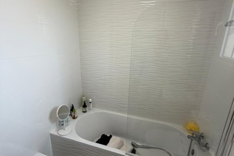 Bungalow w Torrevieja, Alicante, Hiszpania 3 sypialnie, 85 mkw. nr 190395 – zdjęcie 20
