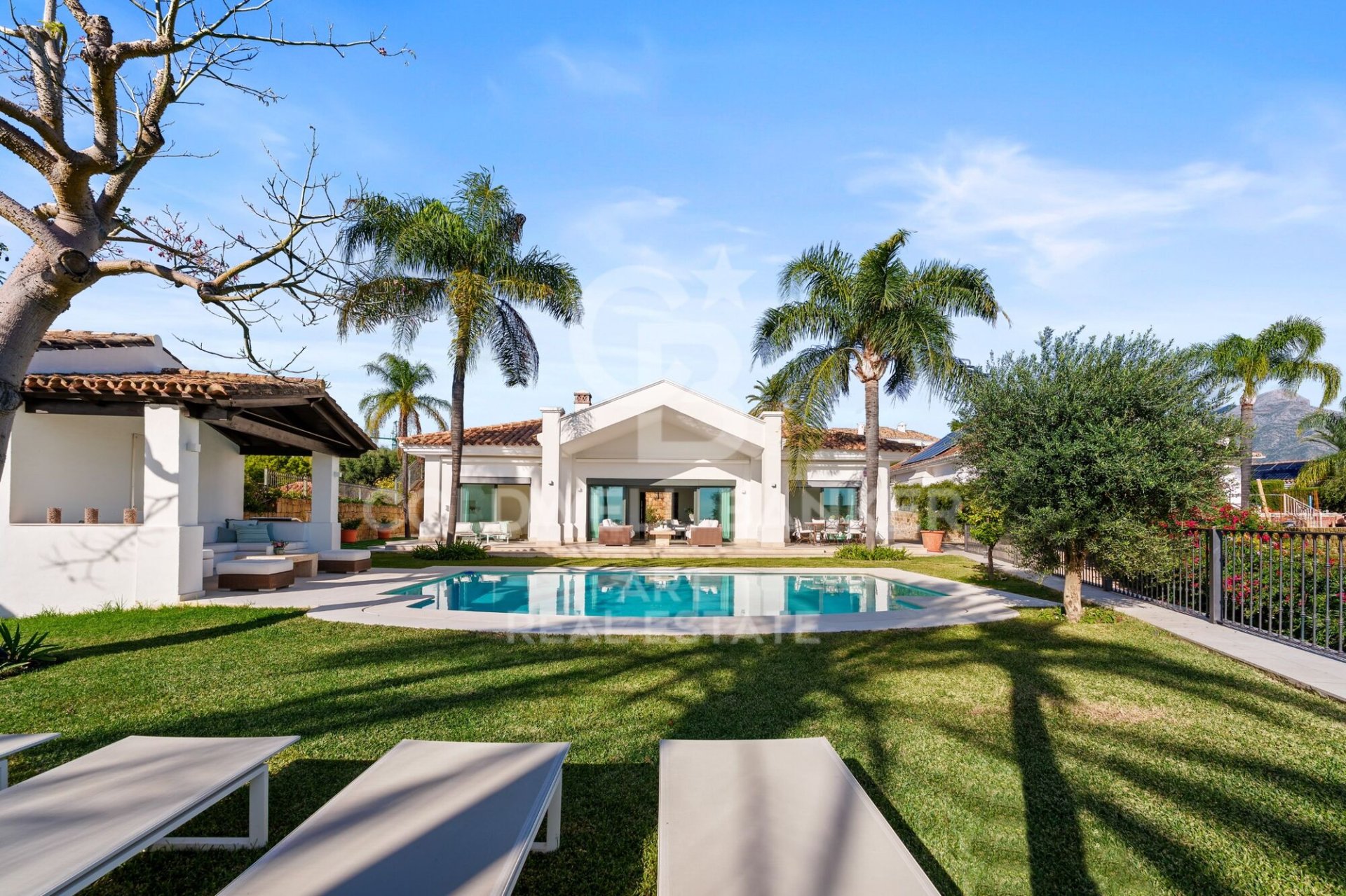 Villa a Marbella, Malaga, Spagna 4 camere da letto, 248 mq. N° 179118