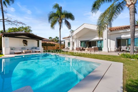 Villa for sale in Marbella, Malaga, Spain 4 bedrooms, 248 sq.m. No. 179118 - photo 24
