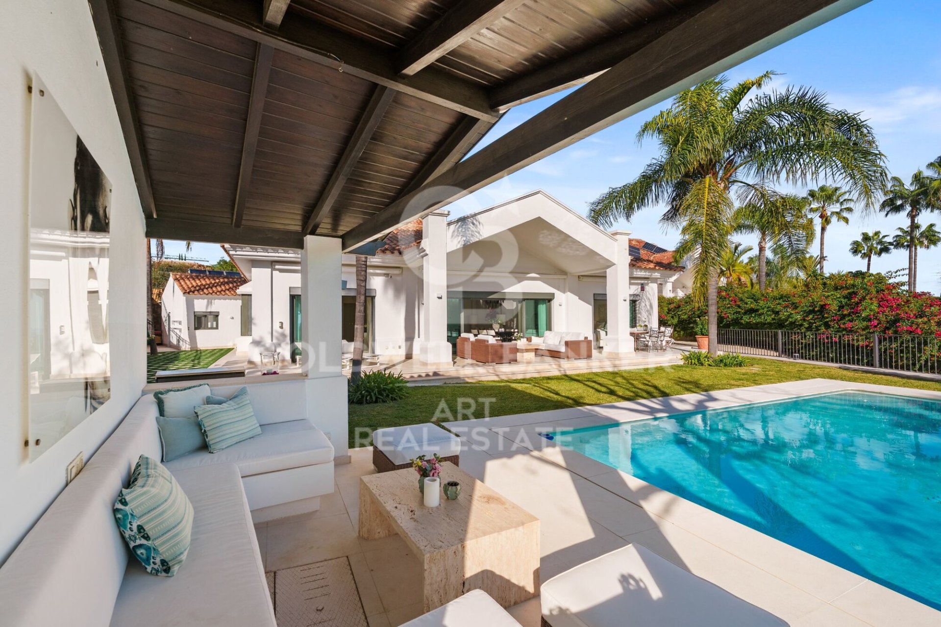Villa a Marbella, Malaga, Spagna 4 camere da letto, 248 mq. N° 179118