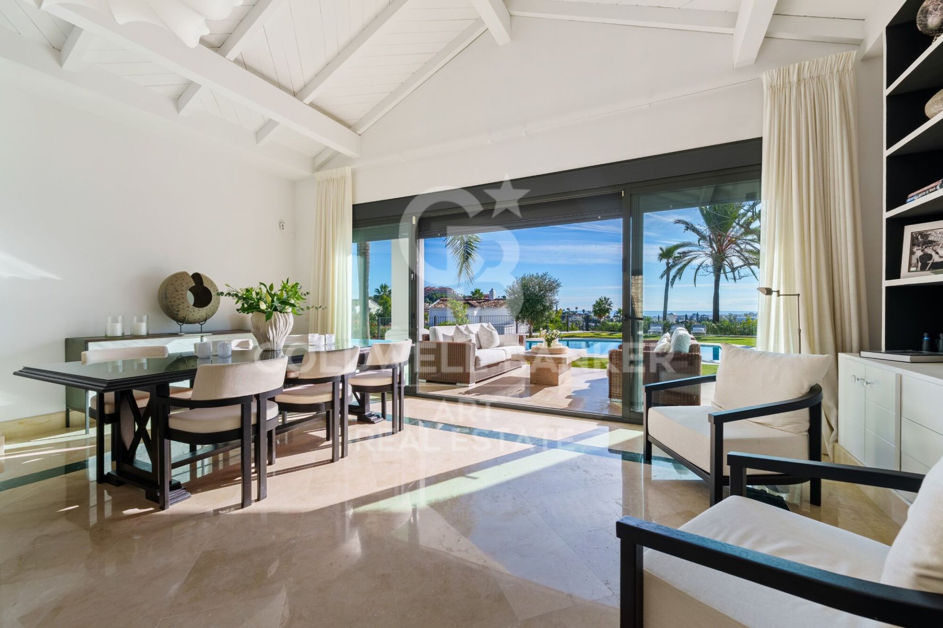 Villa a Marbella, Malaga, Spagna 4 camere da letto, 248 mq. N° 179118