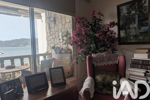 Kaupunkipientalo myytävänä Mugardos, A Coruna, Espanja, 5 makuuhuonetta, 420 m2 No. 152273 - kuva 5