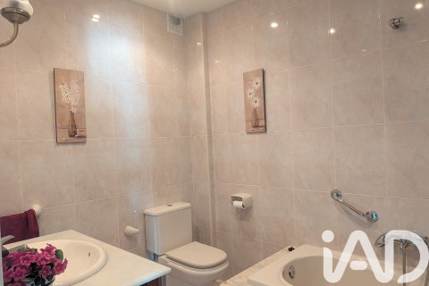 Kamienica w Mugardos, A Coruna, Hiszpania 5 sypialni, 420 mkw. nr 152273 – zdjęcie 25