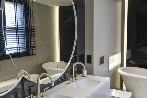 Talo myytävänä Sant Andreu de Llavaneres, Barcelona, Espanja, 4 makuuhuonetta, 550 m2 No. 152272 - kuva 18