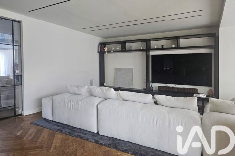Talo myytävänä Sant Andreu de Llavaneres, Barcelona, Espanja, 4 makuuhuonetta, 550 m2 No. 152272 - kuva 11