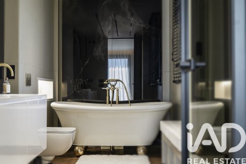 Talo myytävänä Sant Andreu de Llavaneres, Barcelona, Espanja, 4 makuuhuonetta, 550 m2 No. 152272 - kuva 19