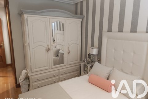 Lägenhet till salu i Leon, Spanien 4 sovrum, 195 kvm. Nr. 152276 - foto 20