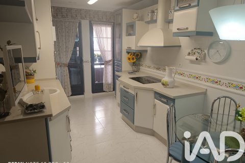 Lägenhet till salu i Leon, Spanien 4 sovrum, 195 kvm. Nr. 152276 - foto 17