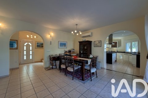 Apartament w Denia, Alicante, Hiszpania 3 sypialnie, 279 mkw. nr 152275 – zdjęcie 8