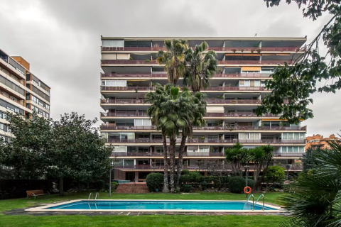 Apartment à vendre Barcelona, Espagne, 2 chambres, 140 m2 No. 133477 - photo 30