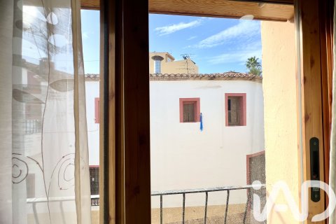 Kamienica w La Nucia, Alicante, Hiszpania 3 sypialnie, 165 mkw. nr 152635 – zdjęcie 10