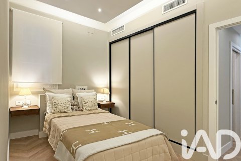 Wohnung zum Verkauf in Barcelona, Spanien 3 Schlafzimmer, 100 m2 Nr. 152631 - Foto 30