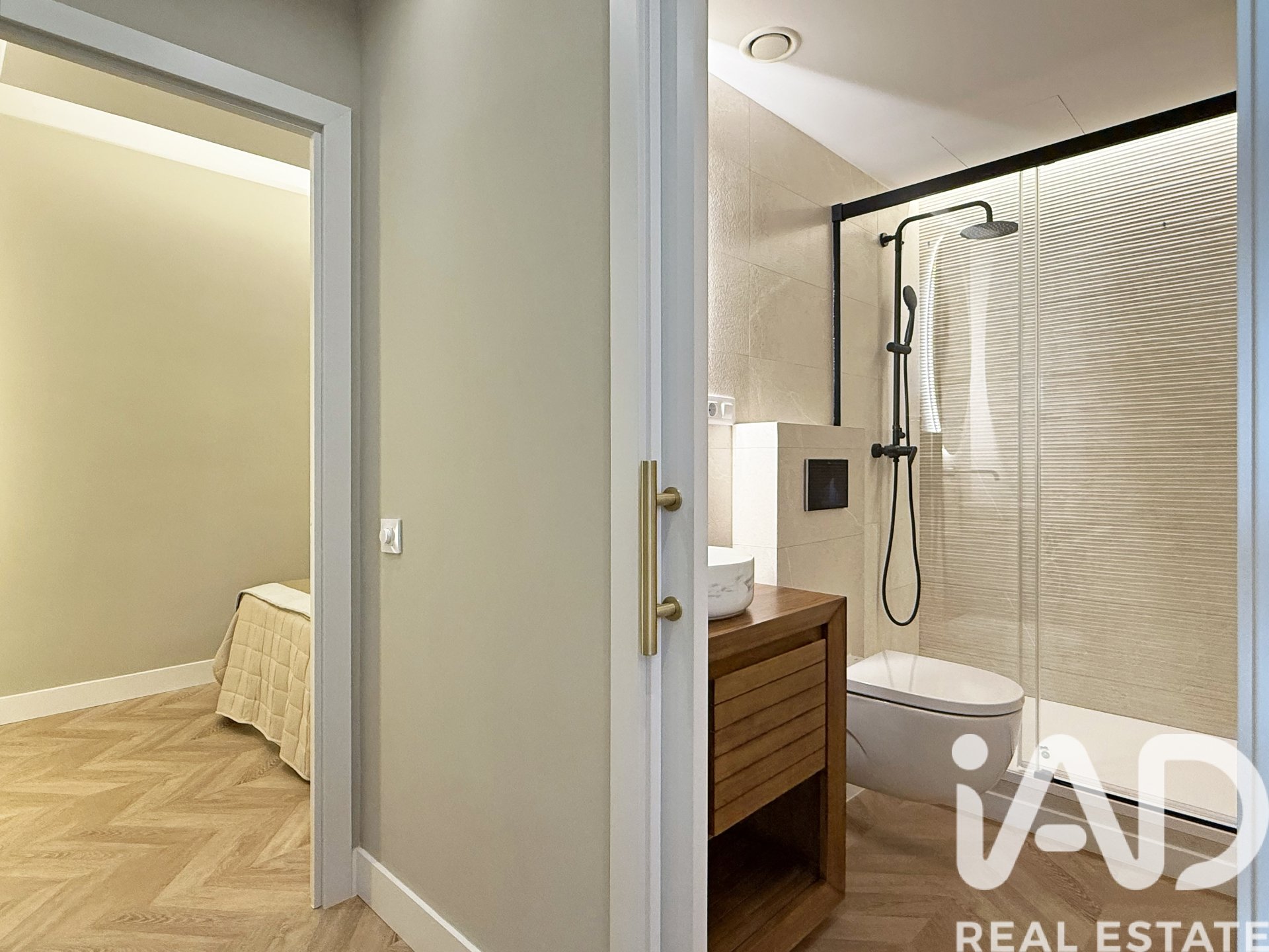 Appartamento a Barcelona, Spagna 3 camere da letto, 100 mq. N° 152631