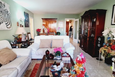 Apartamento en venta en Marbella, Málaga, España 3 dormitorios, 101 m2 No. 152634 - foto 23