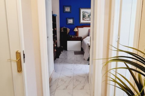 Apartamento en venta en Marbella, Málaga, España 3 dormitorios, 101 m2 No. 152634 - foto 19