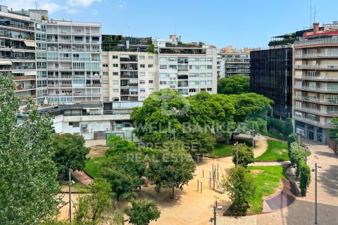 Wohnung zum Verkauf in Barcelona, Spanien 5 Schlafzimmer, 259 m2 Nr. 158187 - Foto 6