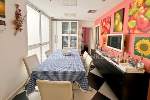 Wohnung zum Verkauf in Barcelona, Spanien 5 Schlafzimmer, 259 m2 Nr. 158187 - Foto 12