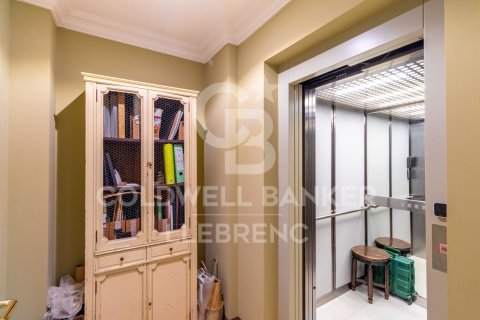 Сasa en venta en Barcelona, España 6 dormitorios, 381 m2 No. 158183 - foto 20