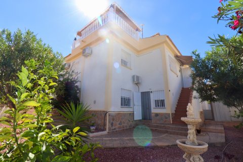 Villa zum Verkauf Ciudad Quesada, Alicante, Spanien 3 Schlafzimmer,  Nr. 135697 - Foto 3