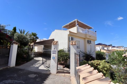 Villa zum Verkauf Ciudad Quesada, Alicante, Spanien 3 Schlafzimmer,  Nr. 135697 - Foto 11