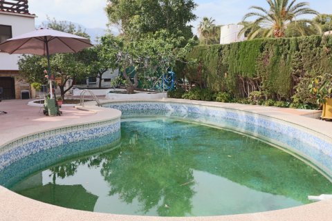 Villa for sale La Nucia, Alicante, Spain 6 bedrooms, 380 sq.m. No. 135692 - photo 3