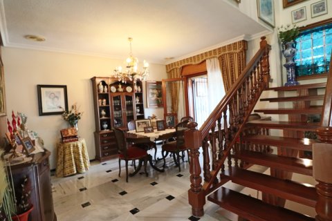 Villa for sale La Nucia, Alicante, Spain 6 bedrooms, 380 sq.m. No. 135692 - photo 24