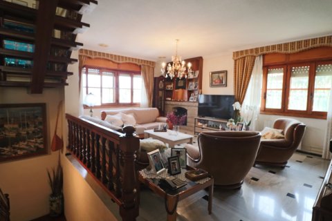 Villa for sale La Nucia, Alicante, Spain 6 bedrooms, 380 sq.m. No. 135692 - photo 25