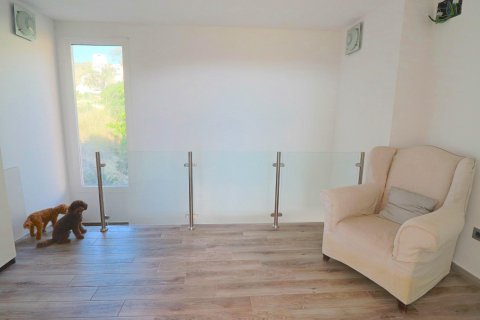 Huvila myytävänä El Campello, Alicante, Espanja, 8 makuuhuonetta, 400 m2 No. 135693 - kuva 22
