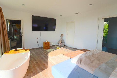 Huvila myytävänä El Campello, Alicante, Espanja, 8 makuuhuonetta, 400 m2 No. 135693 - kuva 21