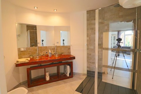 Huvila myytävänä El Campello, Alicante, Espanja, 8 makuuhuonetta, 400 m2 No. 135693 - kuva 12