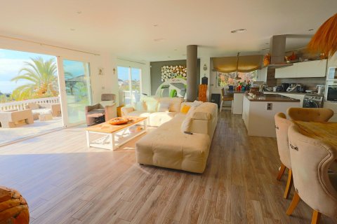 Huvila myytävänä El Campello, Alicante, Espanja, 8 makuuhuonetta, 400 m2 No. 135693 - kuva 8