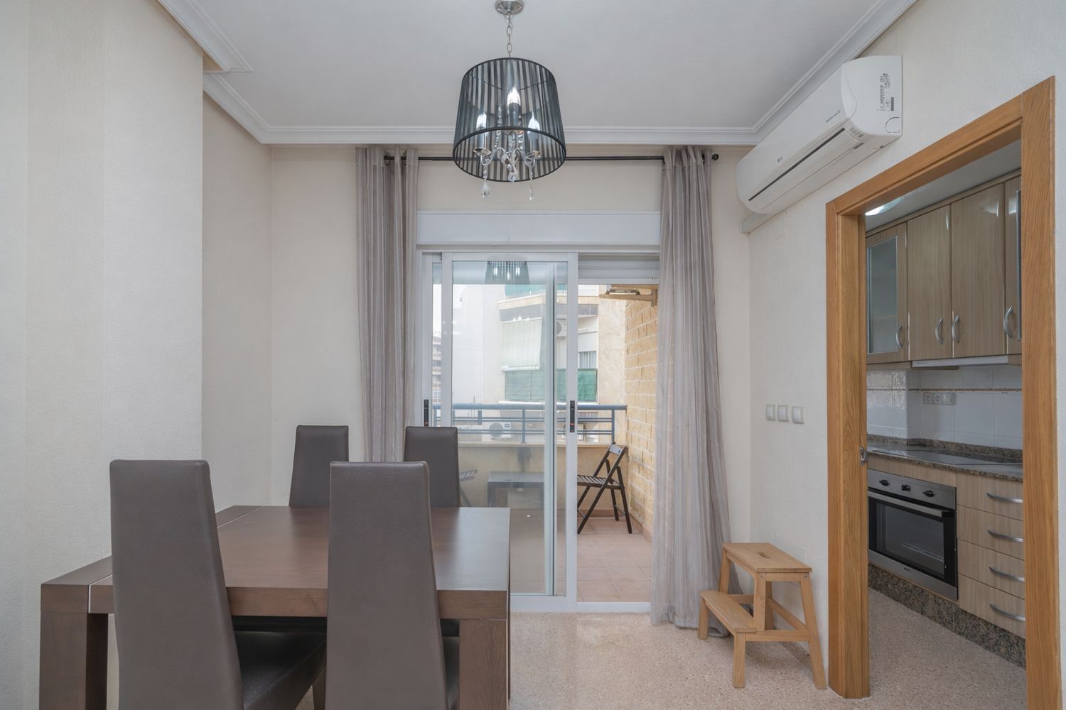 Apartament w Torrevieja, Alicante, Hiszpania 2 sypialnie, 74 mkw. nr 183417