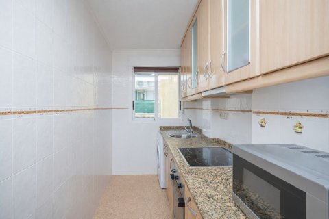 Wohnung zum Verkauf in Torrevieja, Alicante, Spanien 2 Schlafzimmer, 74 m2 Nr. 183417 - Foto 12