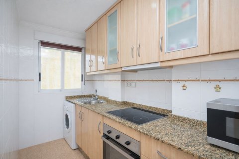 Wohnung zum Verkauf in Torrevieja, Alicante, Spanien 2 Schlafzimmer, 74 m2 Nr. 183417 - Foto 11