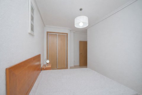 Wohnung zum Verkauf in Torrevieja, Alicante, Spanien 2 Schlafzimmer, 74 m2 Nr. 183417 - Foto 19