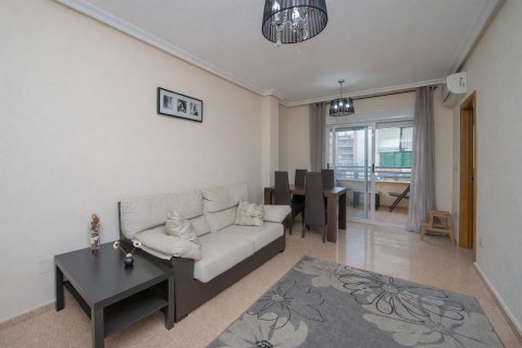 Wohnung zum Verkauf in Torrevieja, Alicante, Spanien 2 Schlafzimmer, 74 m2 Nr. 183417 - Foto 6