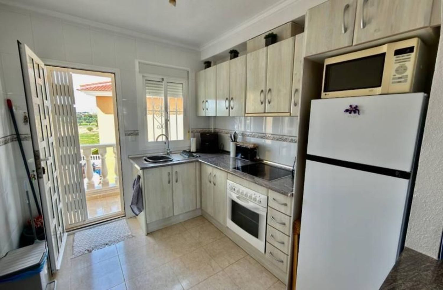 Bungalow in Ciudad Quesada, Alicante, Spain 2 bedrooms, 80 sq.m. No. 183419